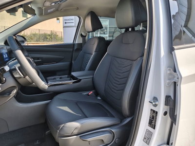Hyundai Tucson 1.6 hev Exellence 4wd 239cv auto (11)