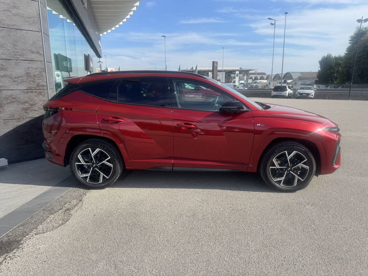 Hyundai Tucson 1.6 hev Xtech 2wd 239cv auto (6)