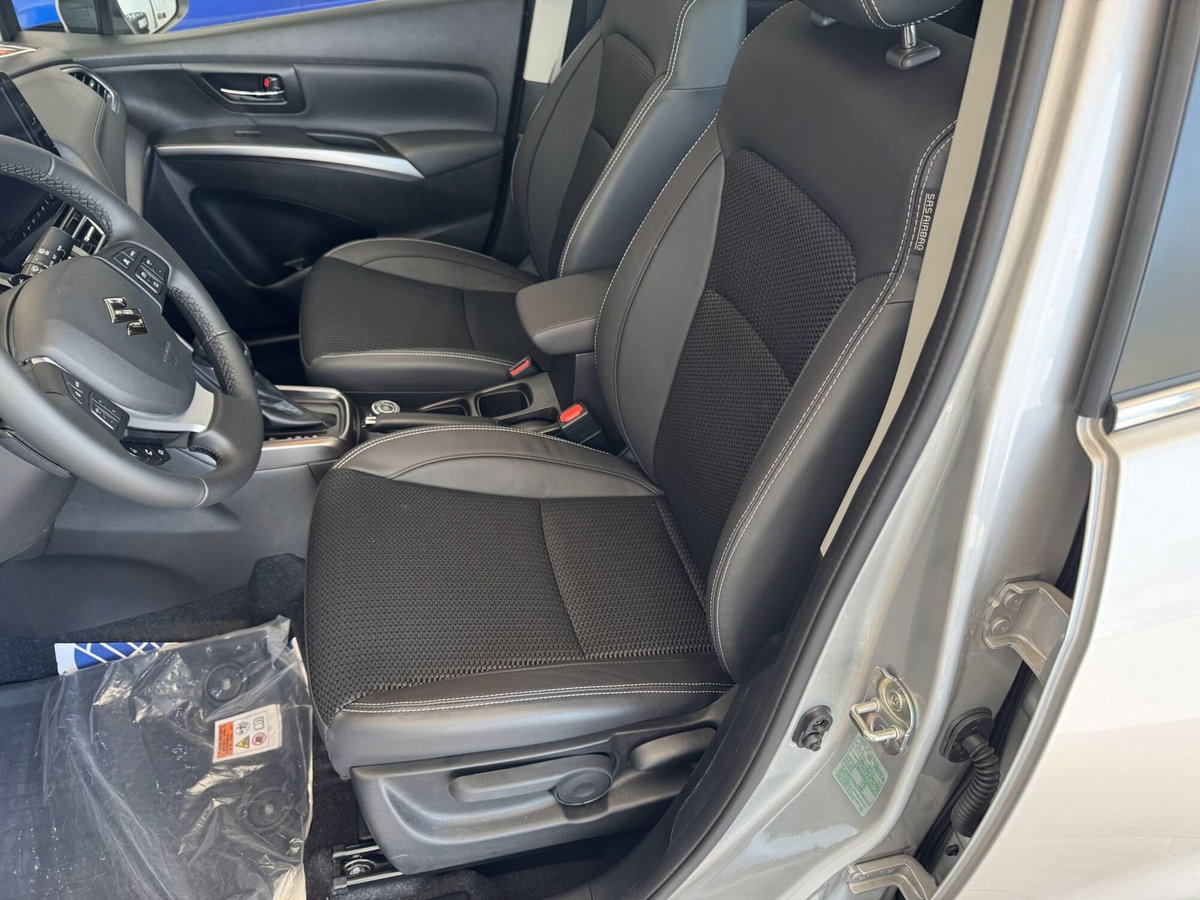 Suzuki S-Cross 1.4 Hybrid Starview (9)