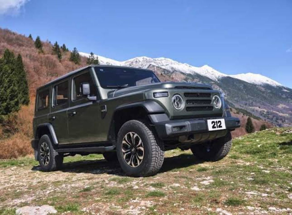 Emc 212 212 2.0 tgdi Adventurer 4wd 8at