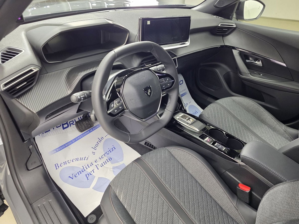 Peugeot 2008 1.2 hybrid Allure 145cv e-dcs6 (12)