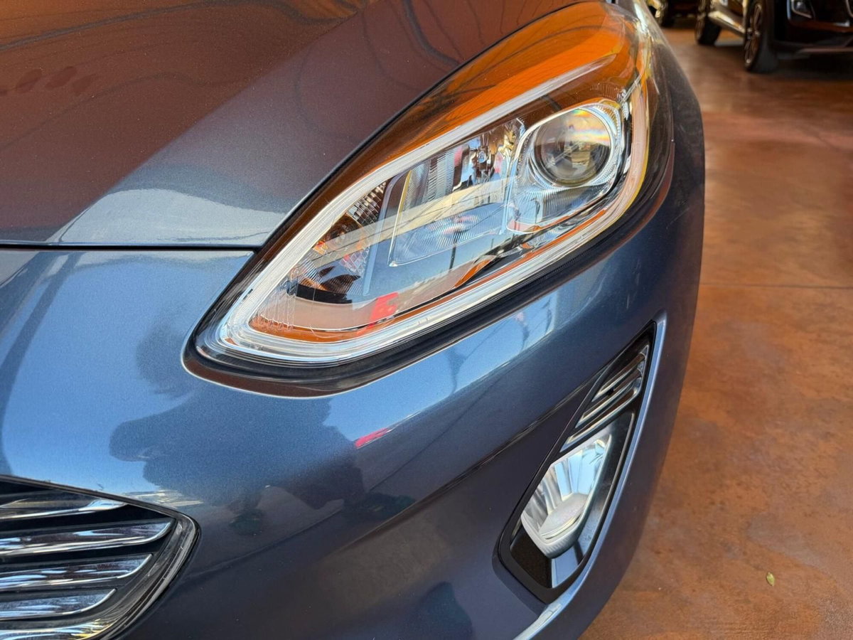 Ford Fiesta 1.0 Ecoboost Hybrid 125 CV 5 porte Titanium (4)