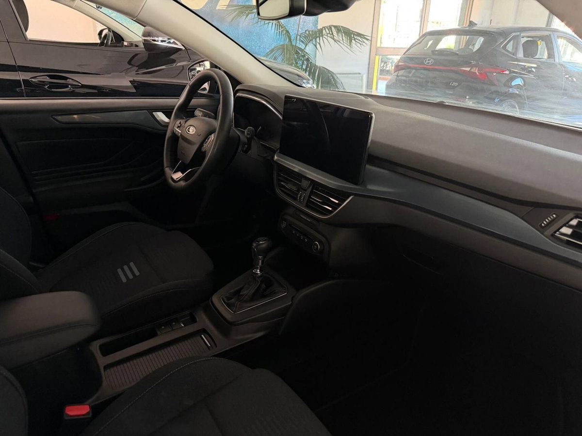 Ford Focus 1.0 EcoBoost Hybrid 125 CV Powershift 5p. Active Style (6)