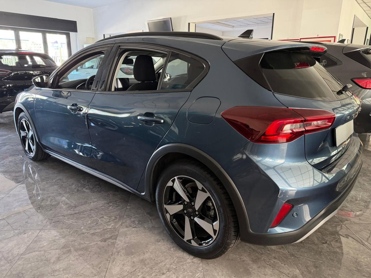 Ford Focus 1.0 EcoBoost Hybrid 125 CV Powershift 5p. Active Style (8)