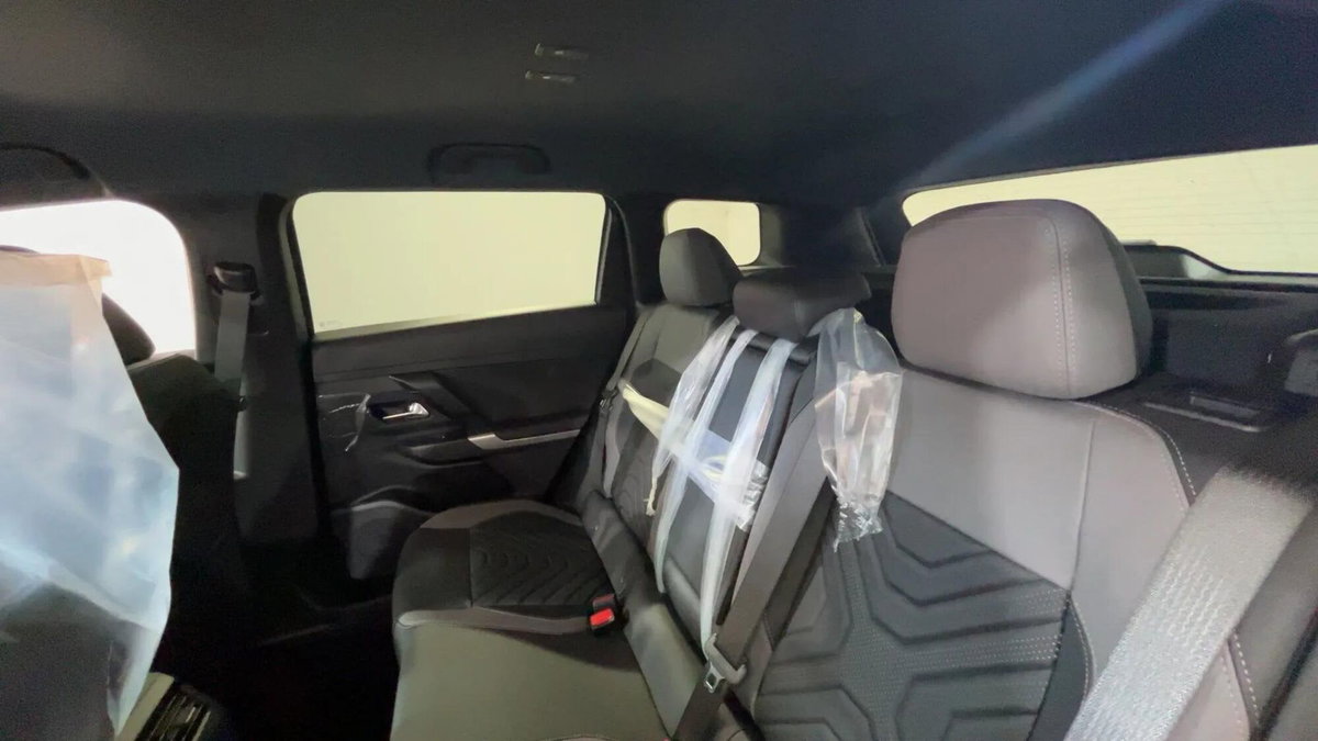 Jeep Compass 1.2 turbo e-hybrid mhev First Edition fwd 145cv edct6 (18)