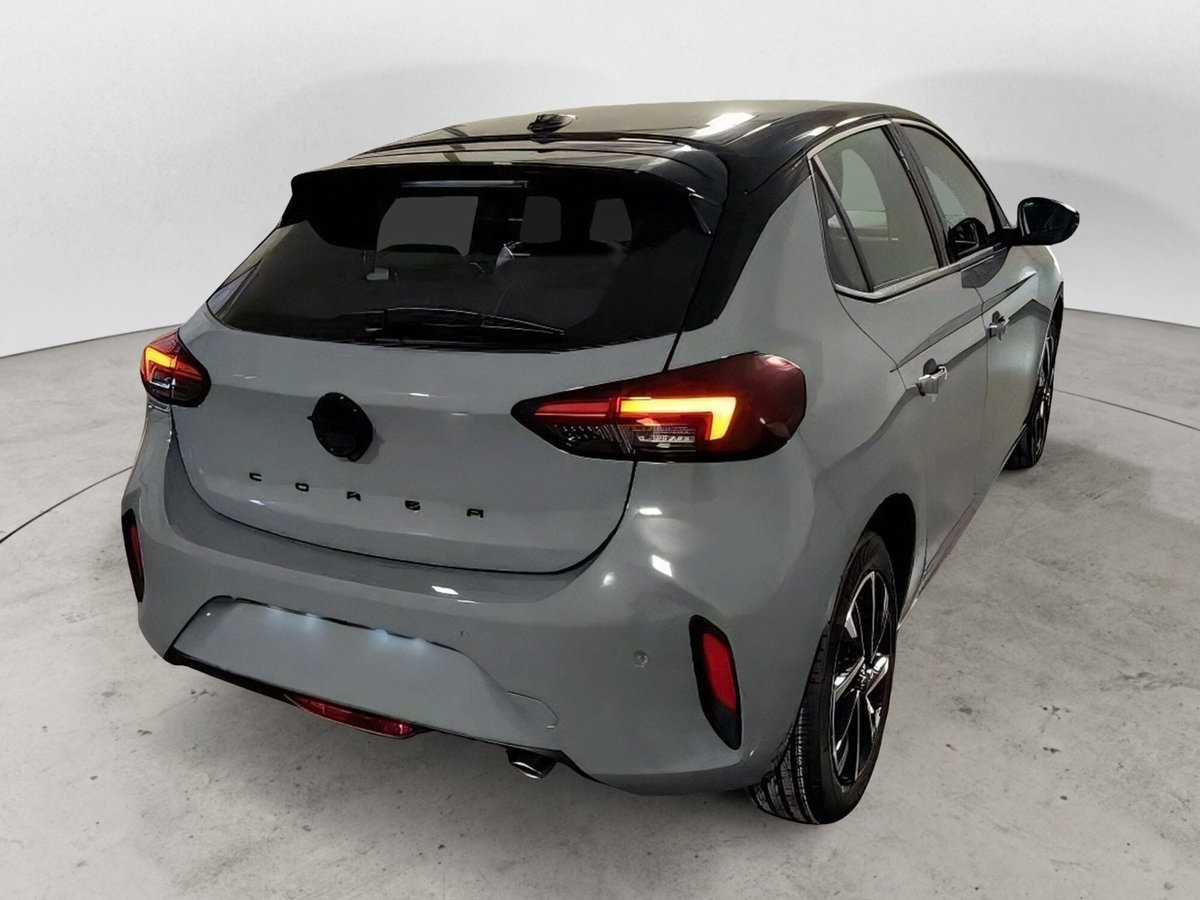 Opel Corsa 1.2 100 CV GS Line (4)