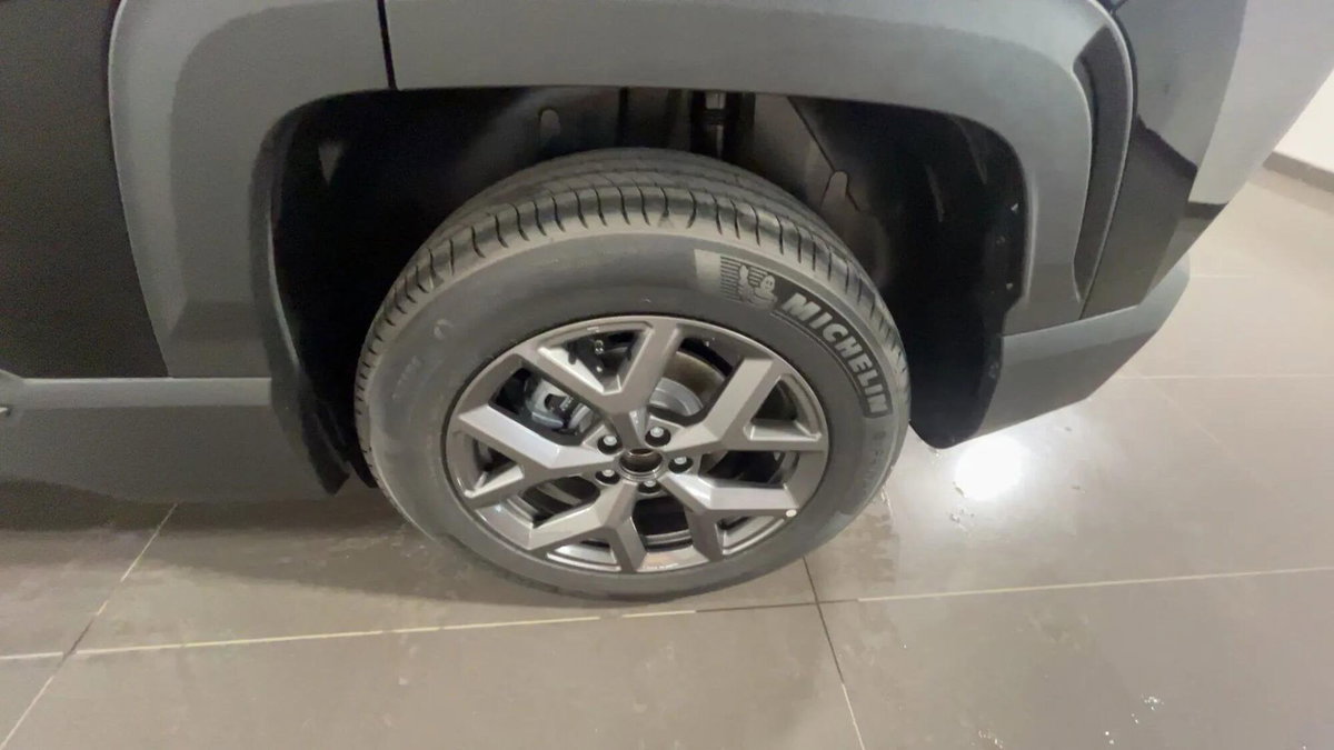 Jeep Compass 1.2 turbo e-hybrid mhev First Edition fwd 145cv edct6 (7)