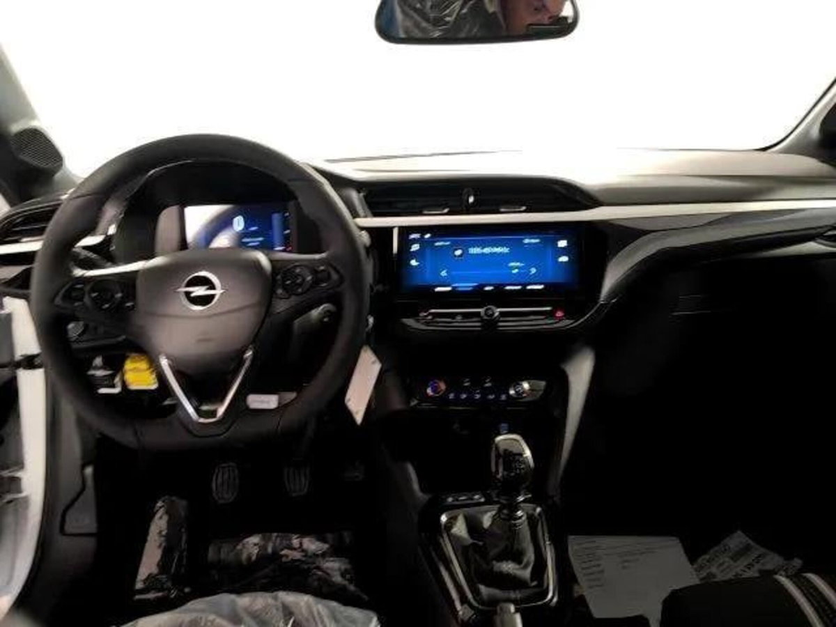 Opel Corsa 1.2 100 CV GS Line (13)