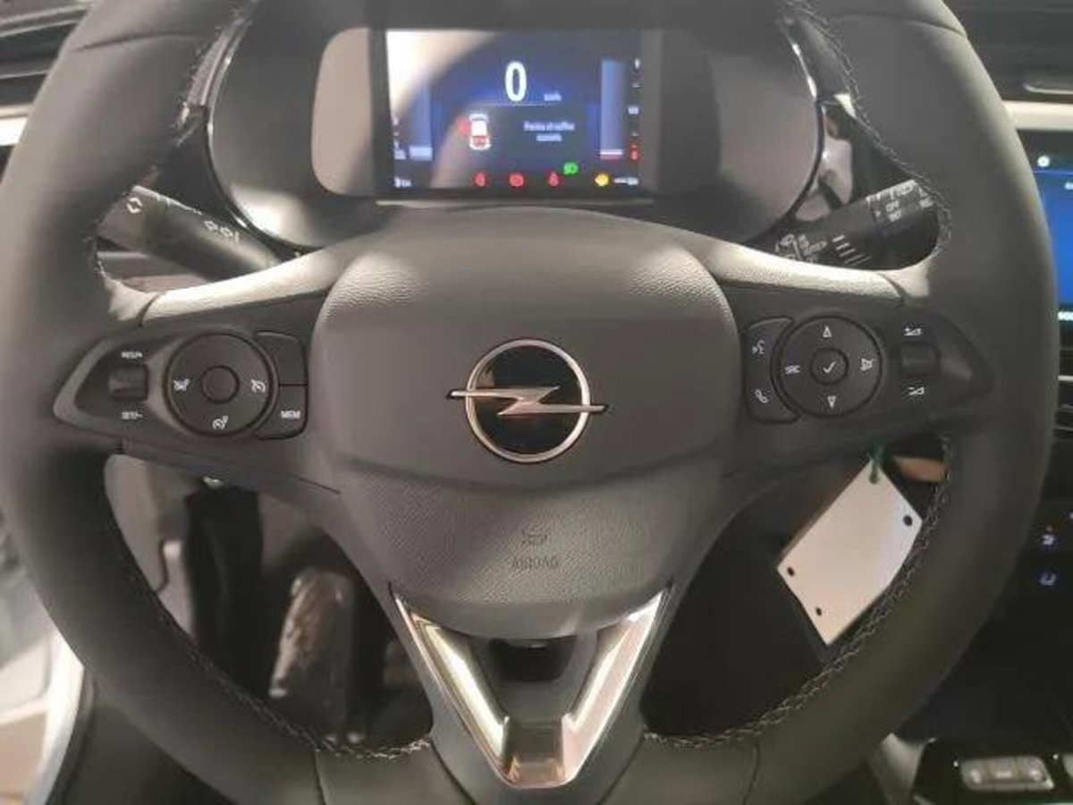 Opel Corsa 1.2 100 CV GS Line (15)