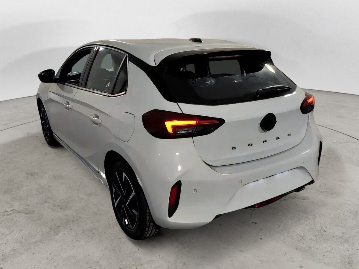 Opel Corsa 1.2 100 CV GS Line (4)