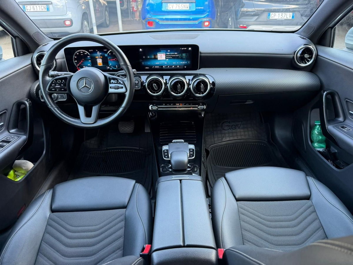 Mercedes-Benz Classe A 180 d Business (7)