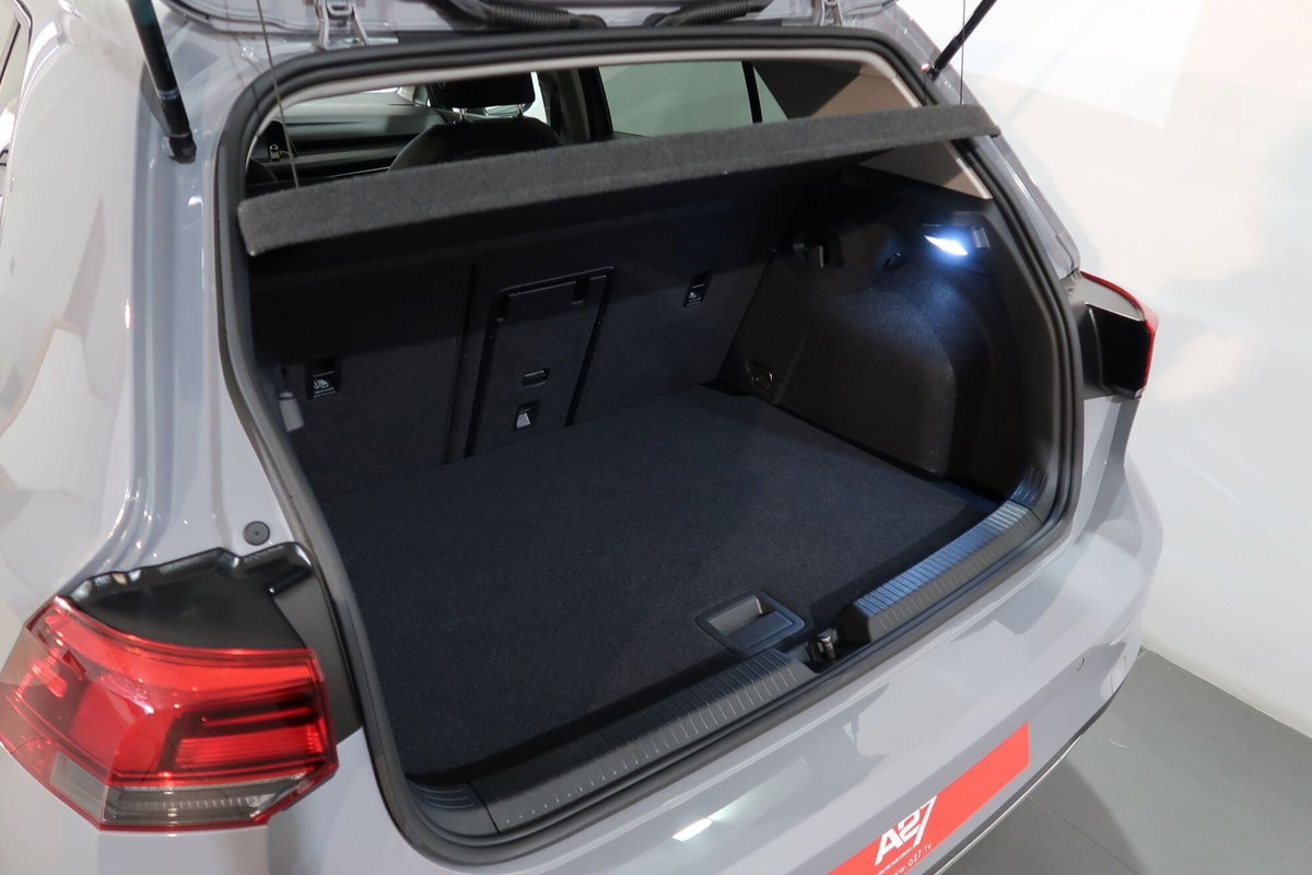 Volkswagen Golf 1.5 TSI EVO ACT Style (19)