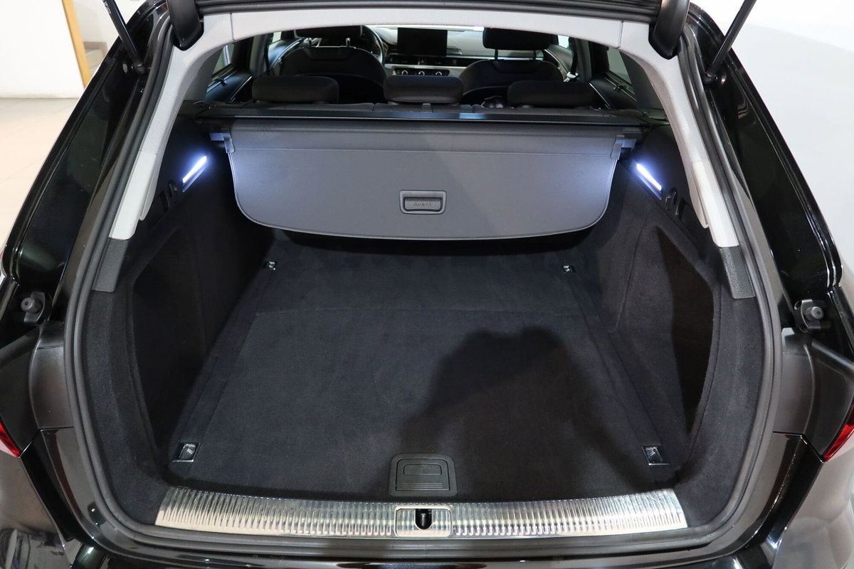 Audi A4 Avant 35 2.0 tfsi mhev Business Advanced 150cv s-tronic (19)