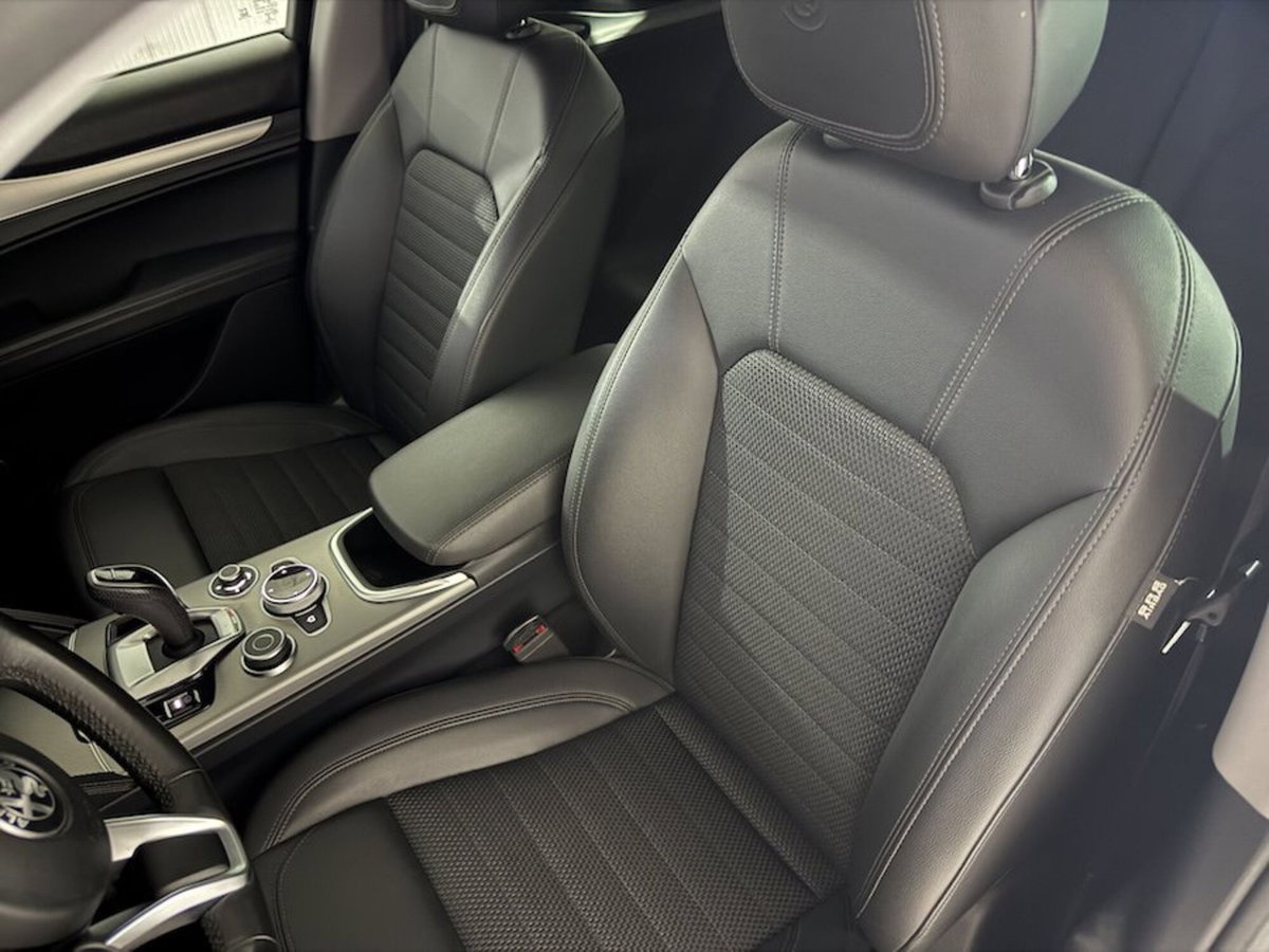 Alfa Romeo Stelvio Stelvio 2.2 Turbodiesel 190 CV AT8 Q4 Sprint (15)