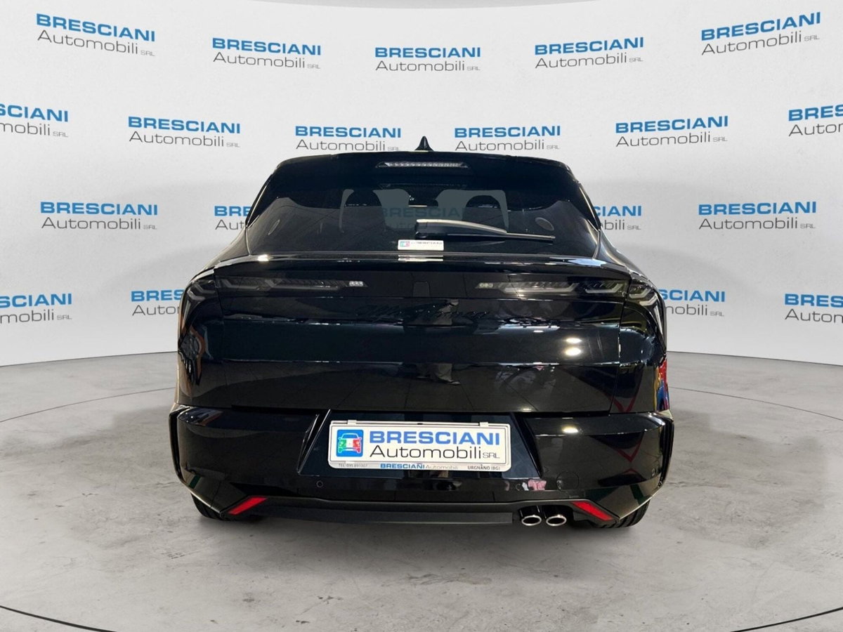 Alfa Romeo Junior 1.2 ibrida Q4 Ti 145cv edct6 (4)
