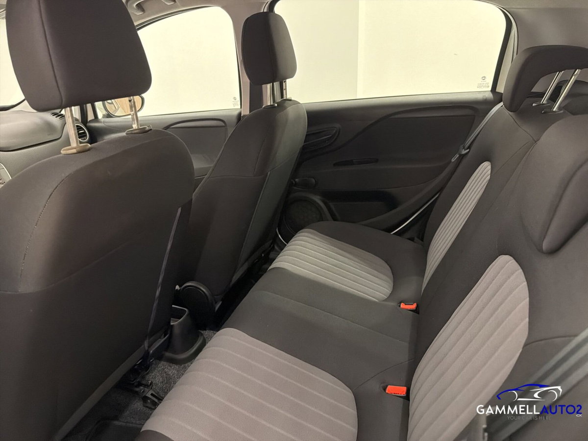 Fiat Punto Evo 1.3 MJT 95 DPF S&S 5p.Van Dynamic (12)
