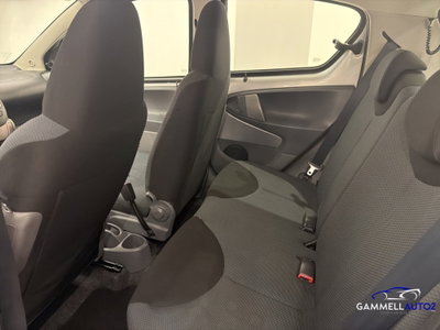 Toyota Aygo 1.0 12V VVT-i 3 porte (13)
