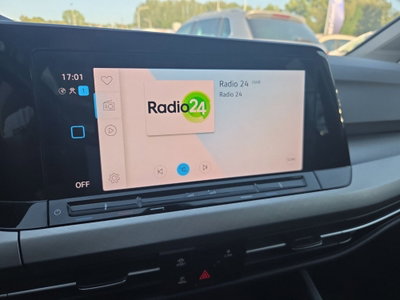 Volkswagen Golf 2.0 tdi Life 115cv (13)