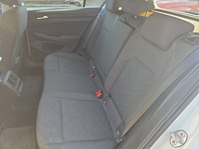 Volkswagen Golf 2.0 tdi Life 115cv (9)