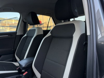Volkswagen T-Roc 1.0 tsi Style 115cv (7)