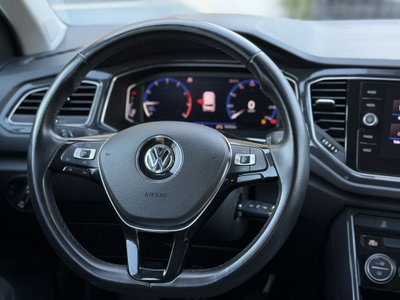 Volkswagen T-Roc 1.0 tsi Style 115cv (9)