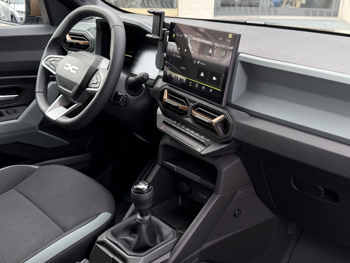 Dacia Duster 1.2 Eco-G Extreme 120cv (11)