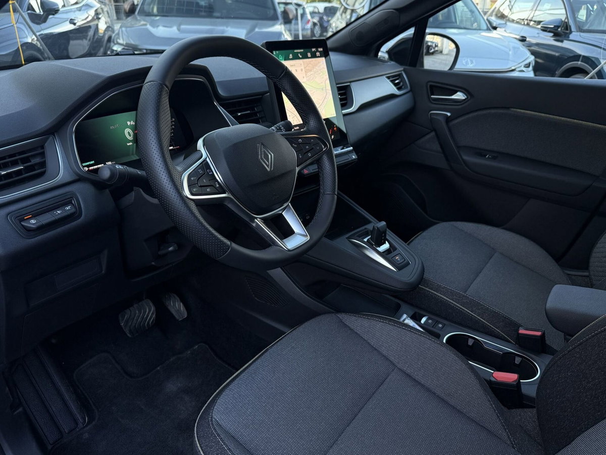 Renault Symbioz 1.3 mild hybrid Techno 140cv auto (7)