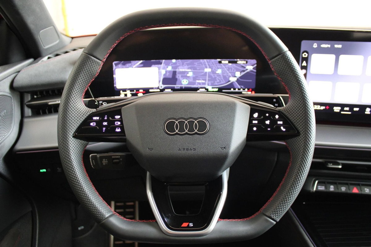 Audi Q3 Sportback 1.5 e-hybrid S line edition 272cv stronic (10)