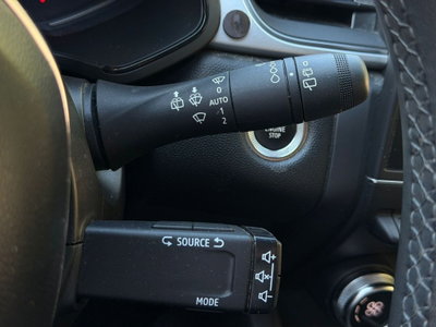 Renault Captur TCe 100 CV GPL Techno (16)
