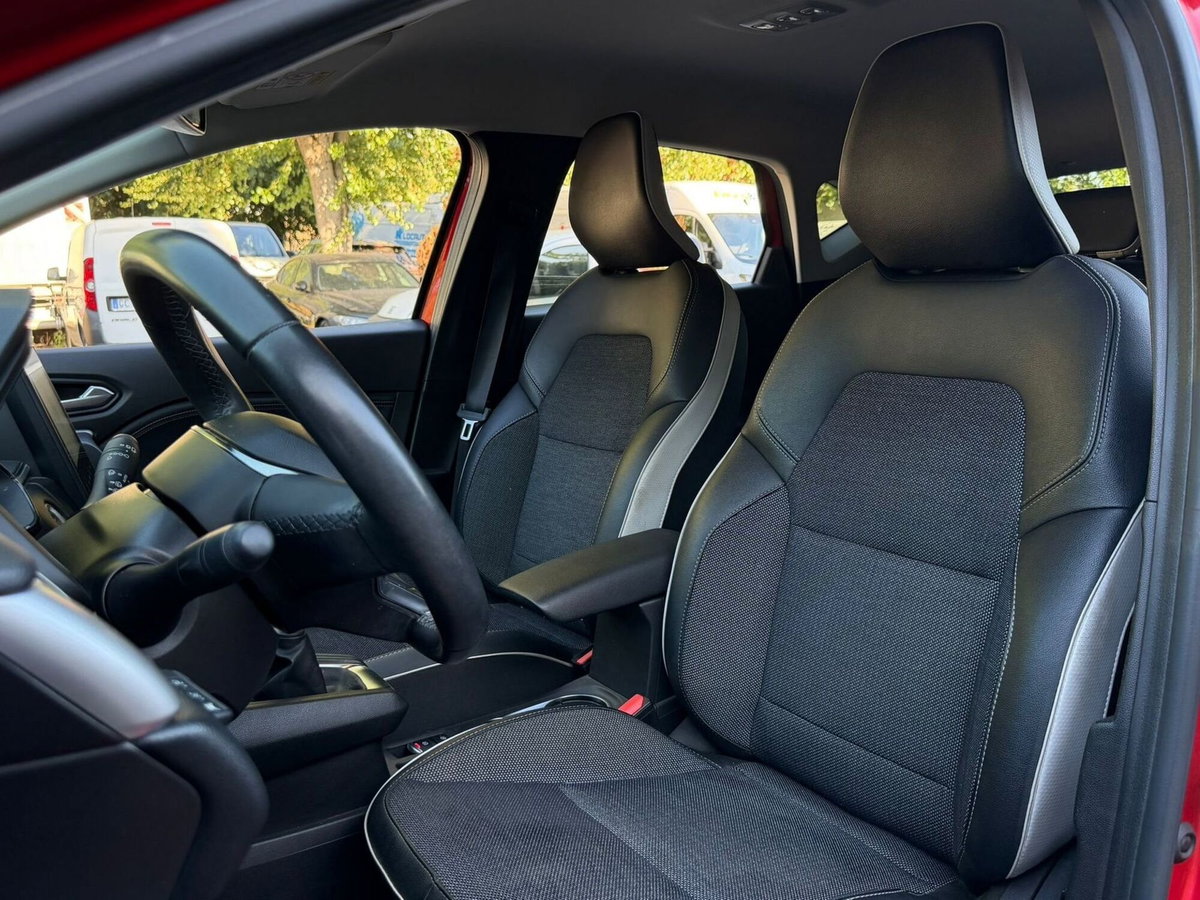 Renault Captur TCe 100 CV GPL Techno (7)