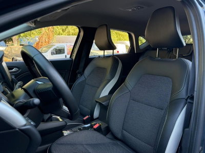 Renault Captur TCe 100 CV GPL Techno (7)