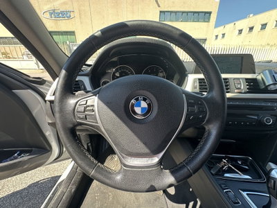 BMW Serie 3 Touring 318d (9)