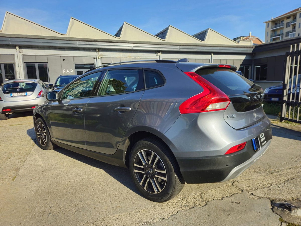 Volvo V40 Cross Country D2 Geartronic (5)