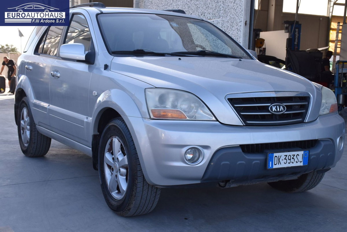 Kia Sorento 2.5 16V CRDI VGT 4WD Active (3)
