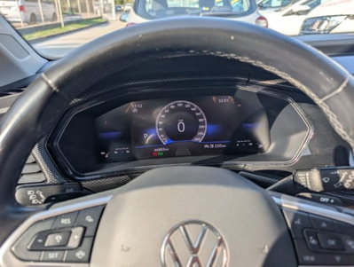 Volkswagen T-Cross 1.0 TSI 110 CV DSG Style (17)