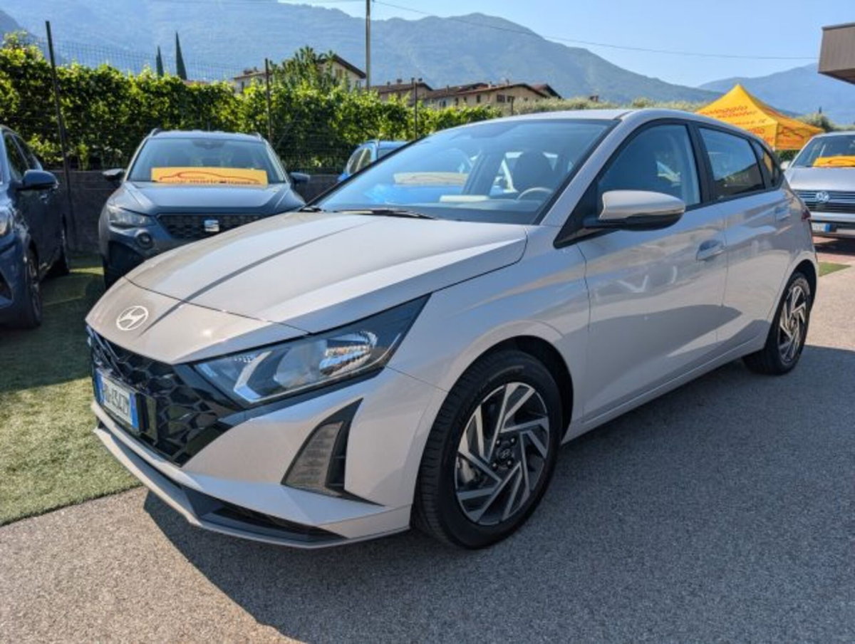 Hyundai i20 1.0 t-gdi Connectline 90cv dct
