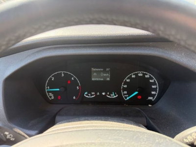 Ford Tourneo Custom 310 2.0 TDCi 105CV PC Trend (18)