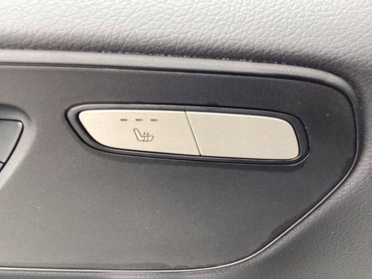 Mercedes-Benz Classe V 220 d Executive Compact (15)