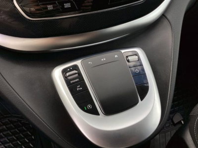 Mercedes-Benz Classe V 220 d Executive Compact (17)