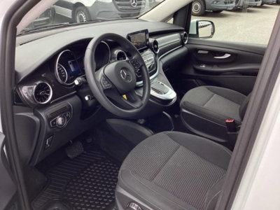 Mercedes-Benz Classe V 220 d Executive Compact (9)