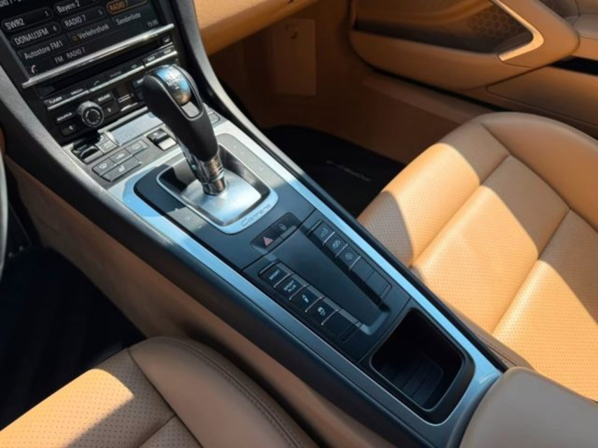 Porsche 911 Coupé 3.4 Carrera 4 (14)