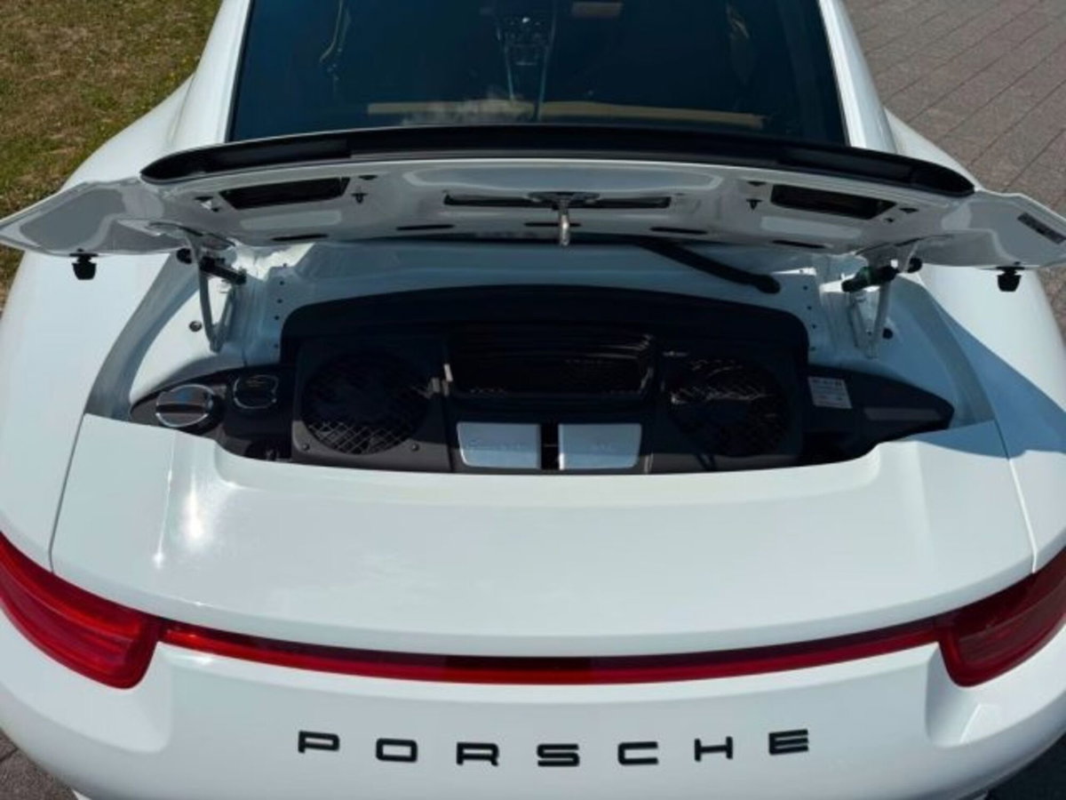 Porsche 911 Coupé 3.4 Carrera 4 (20)