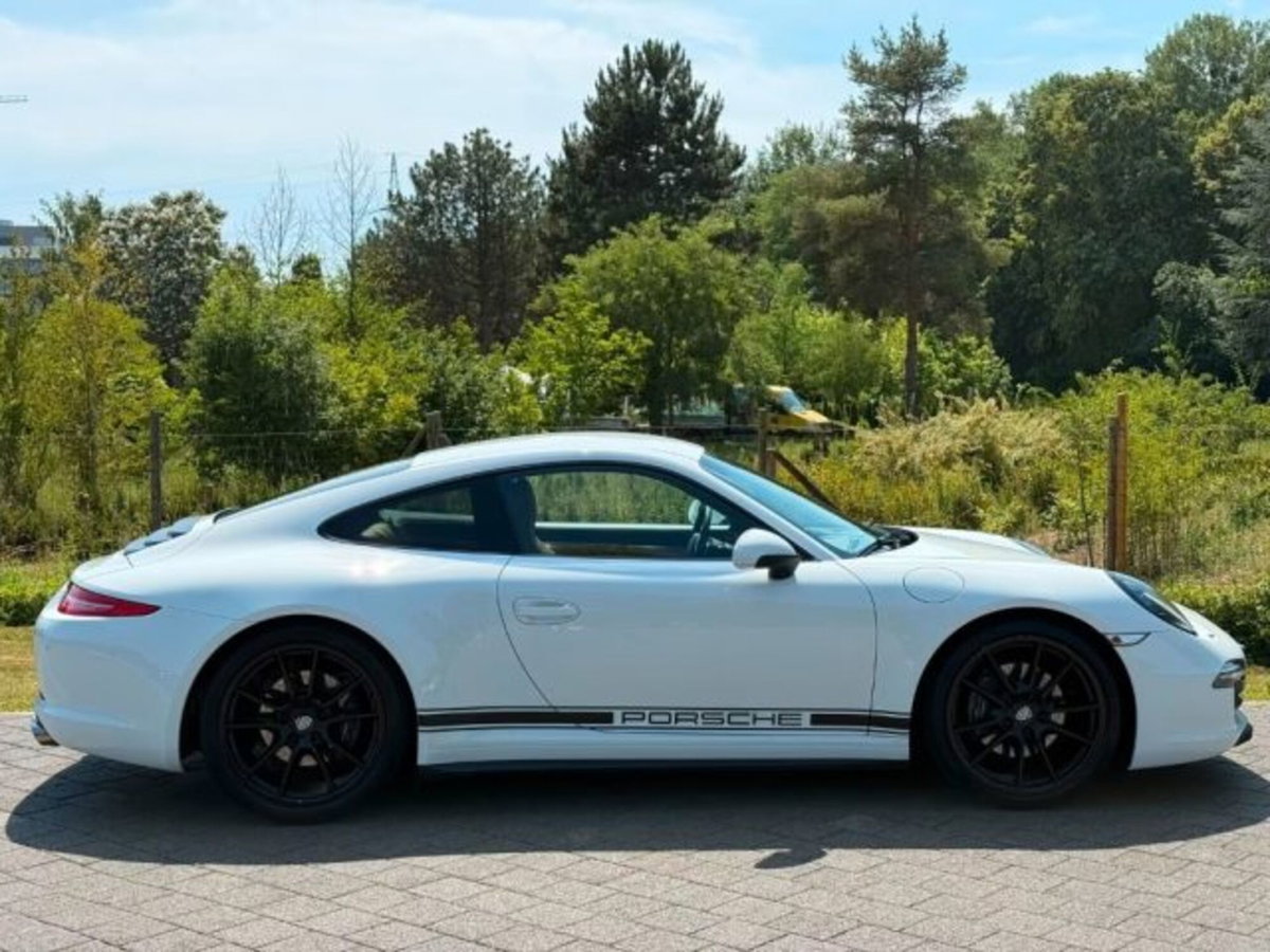 Porsche 911 Coupé 3.4 Carrera 4 (6)