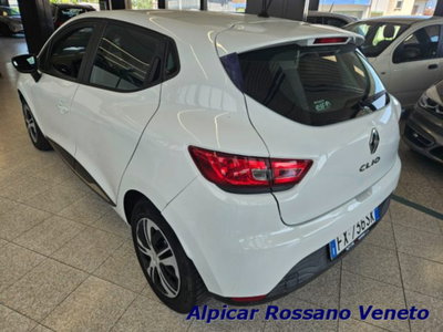 Renault Clio TCe 12V 90 CV GPL 5 porte Moschino Life (6)