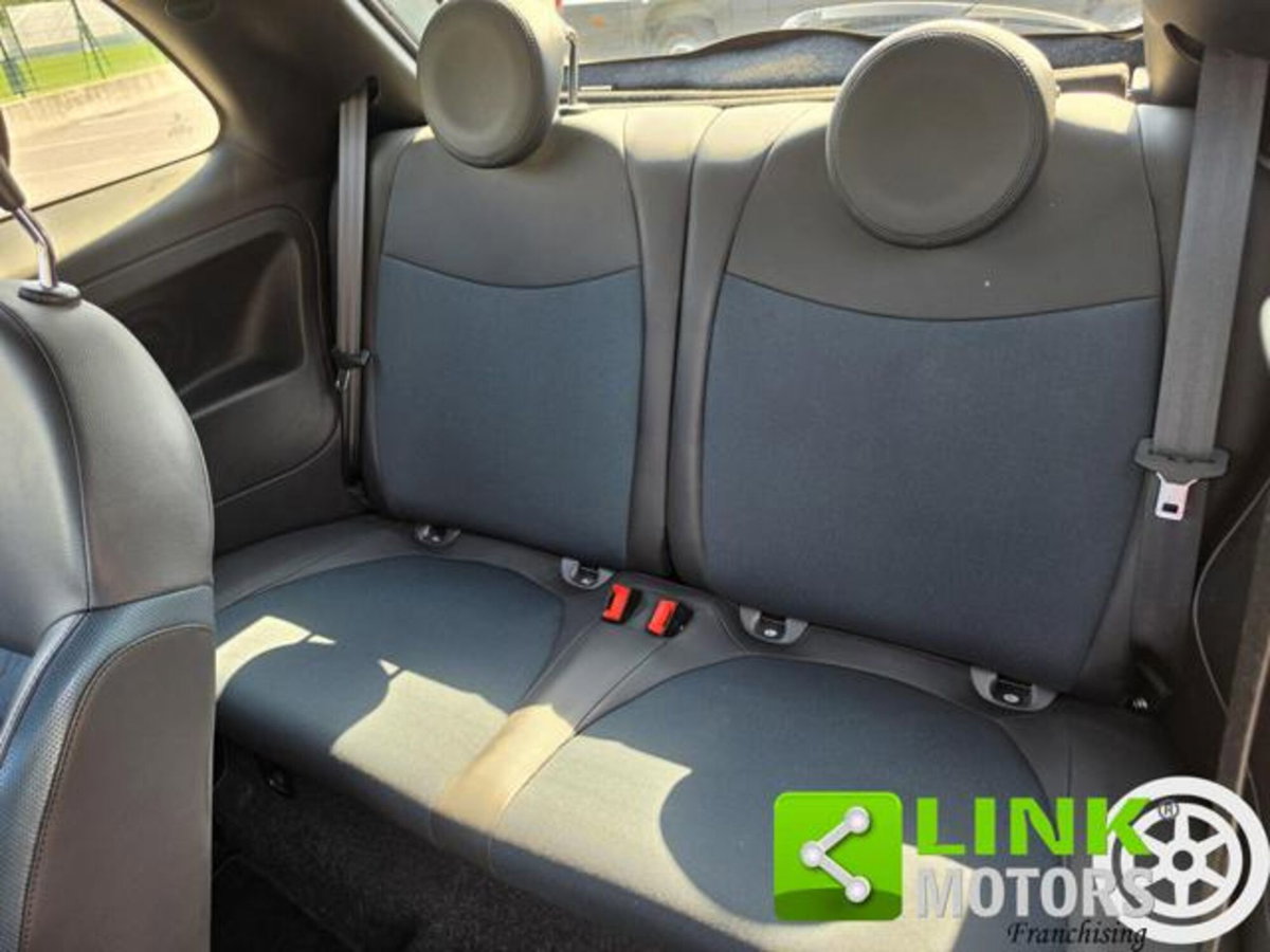 Fiat 500 1.0 Hybrid Connect (10)