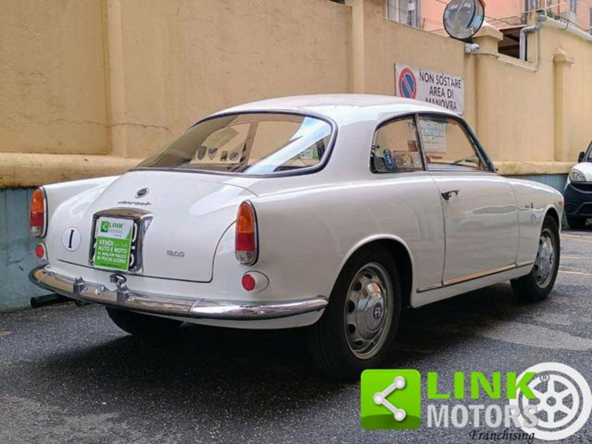 Alfa Romeo Giulia 2.0 t Sprint Q4 280cv auto (3)