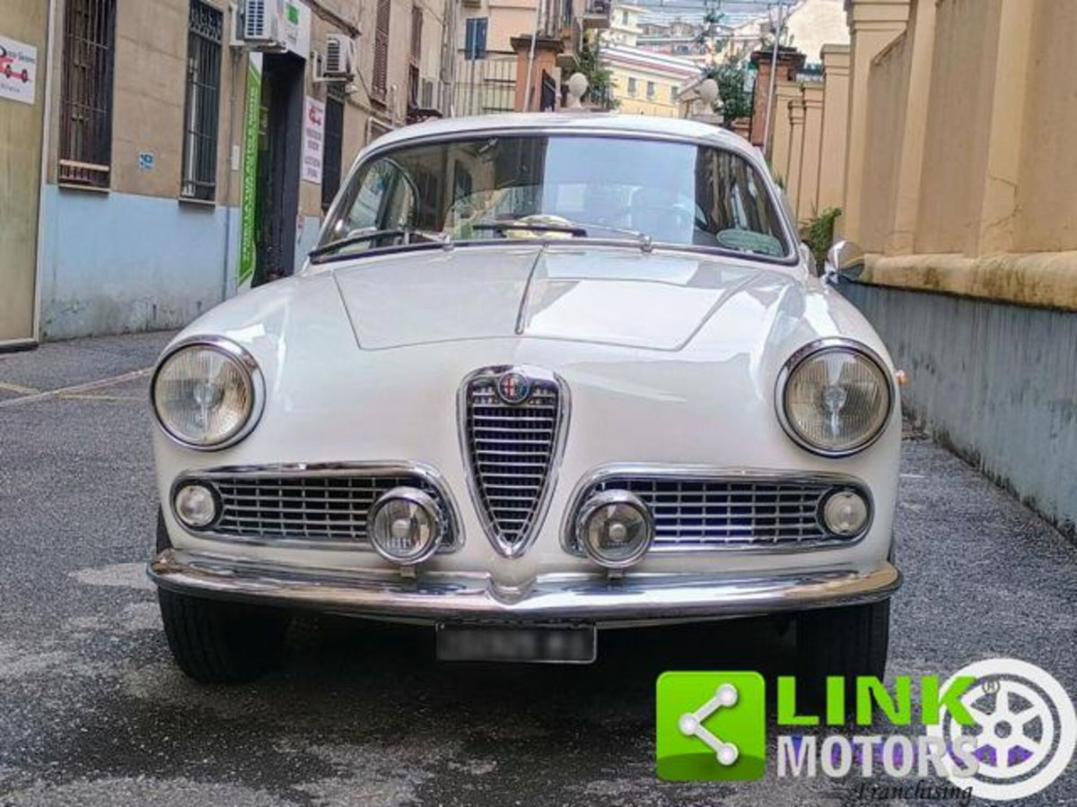 Alfa Romeo Giulia 2.0 t Sprint Q4 280cv auto (4)