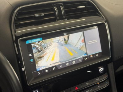 Jaguar F-Pace 2.0 D 180 CV aut. Prestige (13)