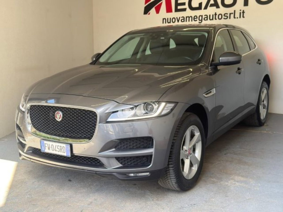 Jaguar F-Pace 2.0 D 180 CV aut. Prestige (4)