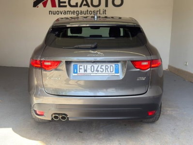 Jaguar F-Pace 2.0 D 180 CV aut. Prestige (7)